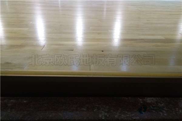 學(xué)校籃球場館木地板檢測報告3